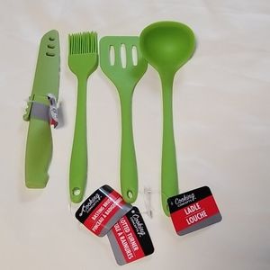 Silicone utensils